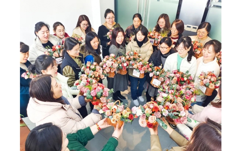 女神節丨女神插花，浪漫開啟，共赴一場花與手作之約